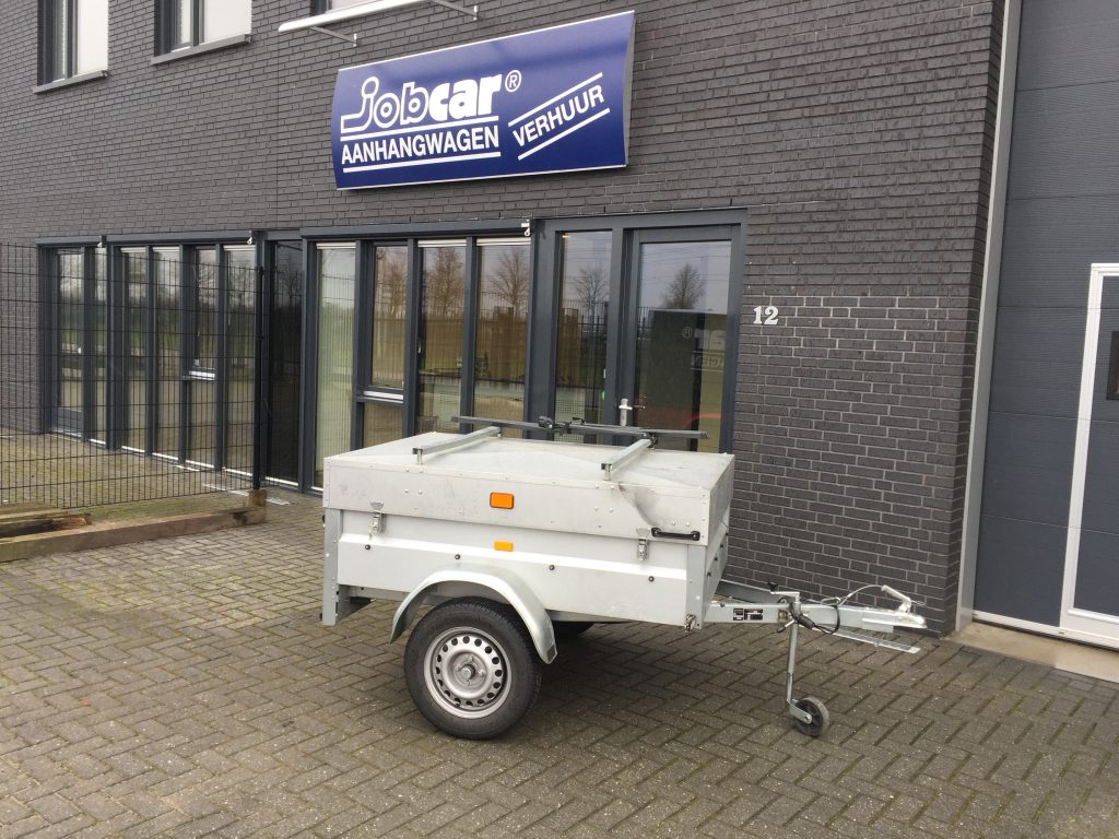 Bagagewagen. enkel asser tot 600 kg en tot 400 kg.