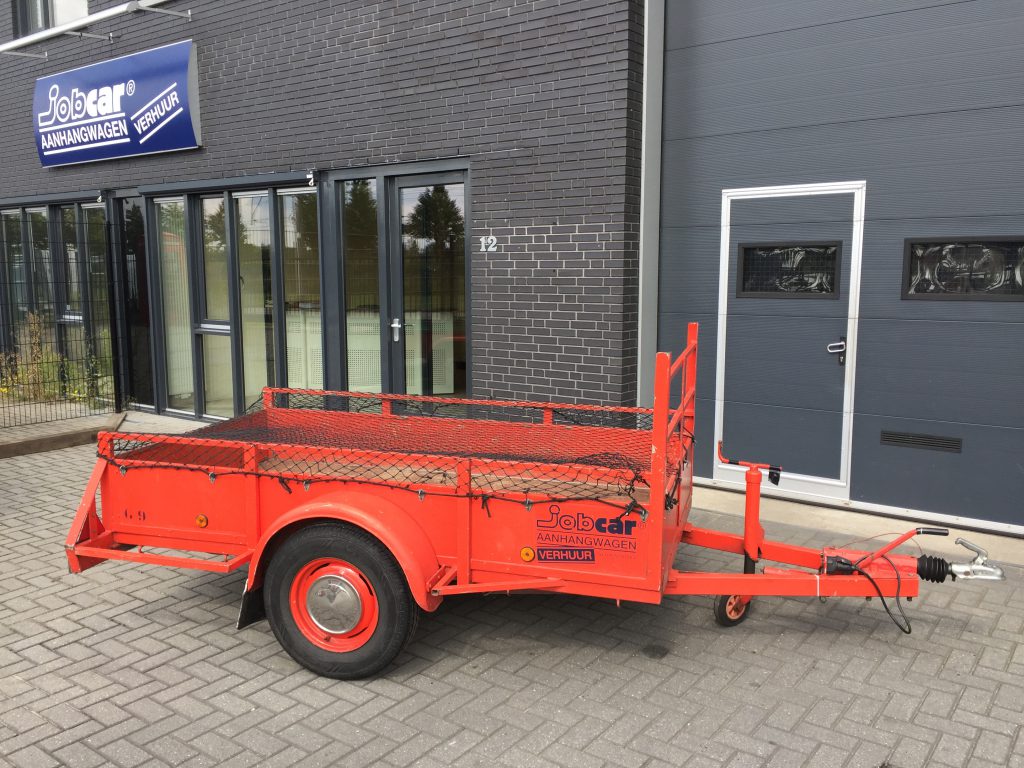 Geremd open aanhangwagen. max 750 Kg rijbewijs B